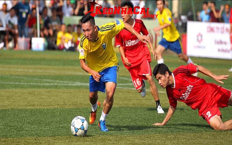 3 phui ren luyen co the Lợi ích khi tham gia thể loại bóng đá Phủi là gì?